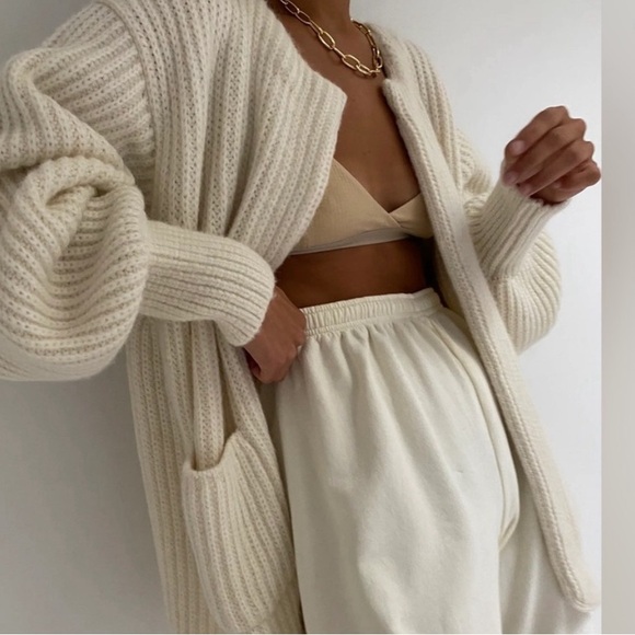 Na Nin Alpaca cardigan - Picture 6 of 8